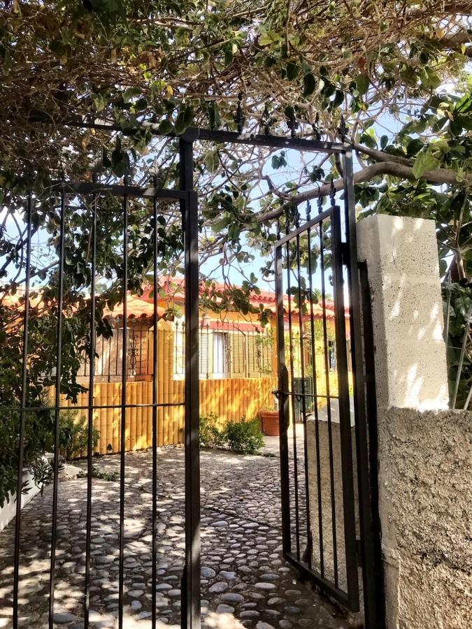 Casa Amarilla Junto Al Mar Βίλα Κανδελάρια Εξωτερικό φωτογραφία